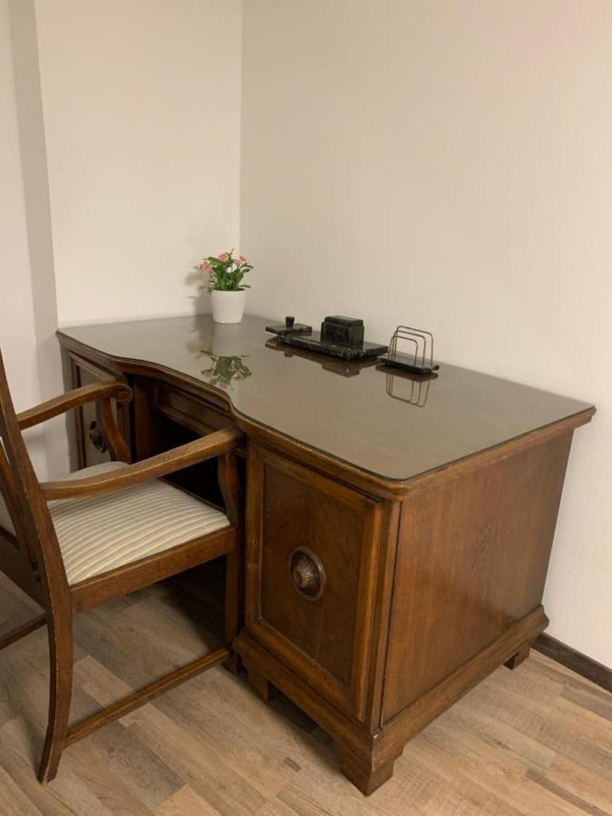 Lovely Share Apartment Aachener Weiher Köln Eksteriør bilde